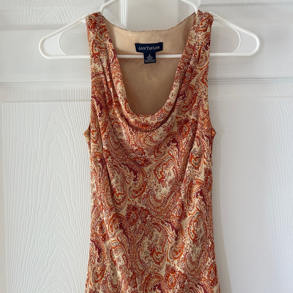 Beautiful Ann Taylor Flowing Lightweight Dress